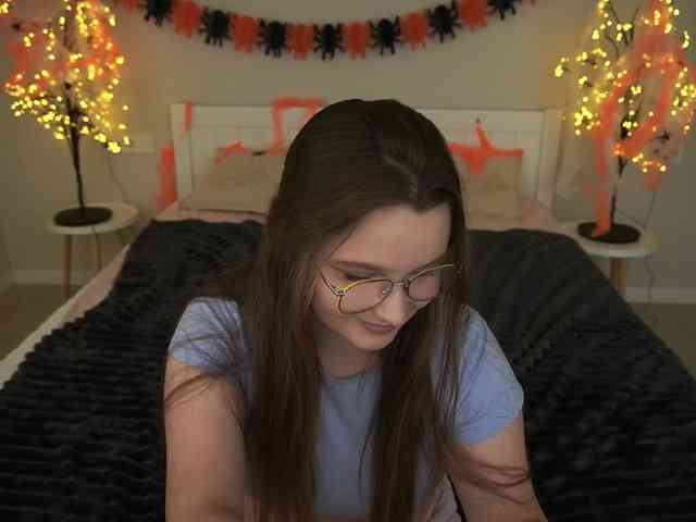 MagikPeachh webcam