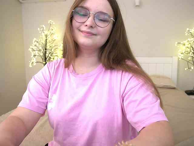 MagikPeachh webcam
