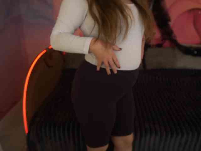 MagikPeachh webcam