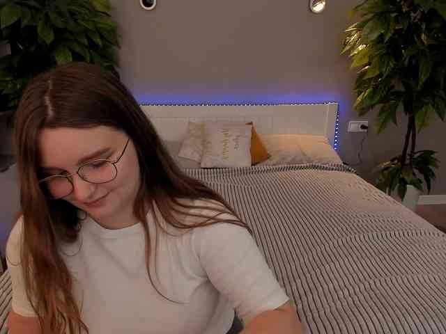 MagikPeachh webcam