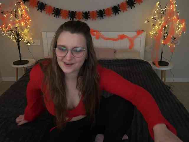 MagikPeachh webcam