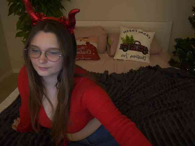 MagikPeachh MagikPeachh