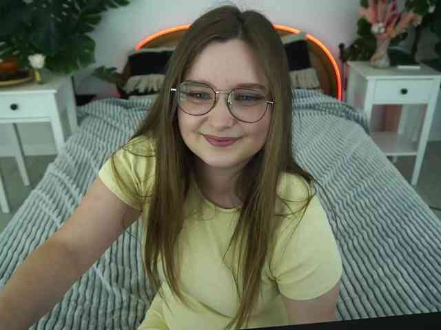 MagikPeachh webcam
