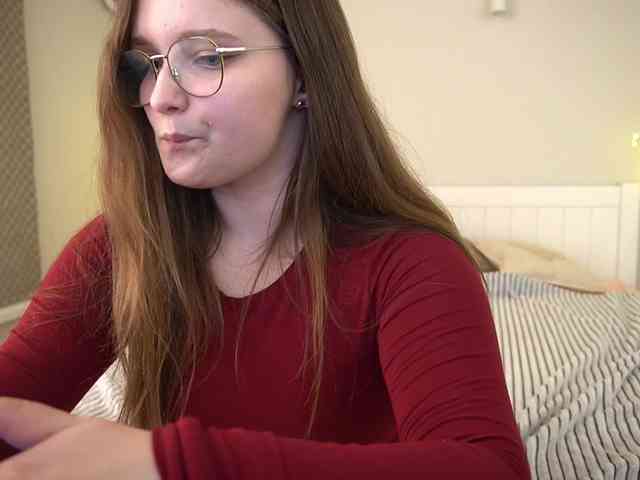 MagikPeachh webcam