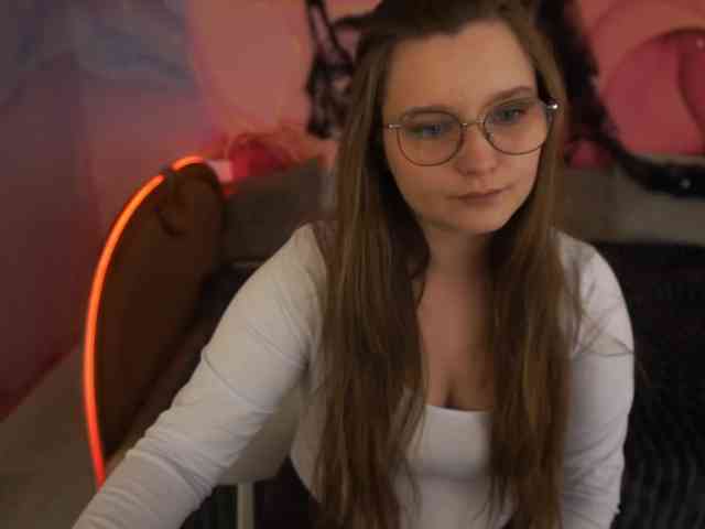 MagikPeachh webcam