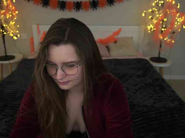 MagikPeachh webcam