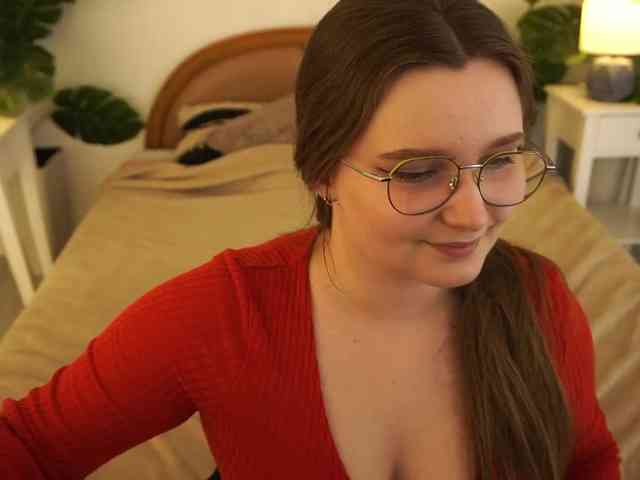 MagikPeachh webcam