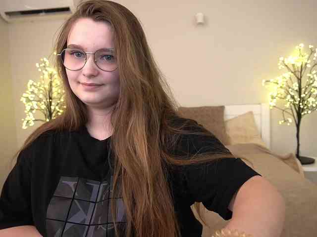 MagikPeachh webcam
