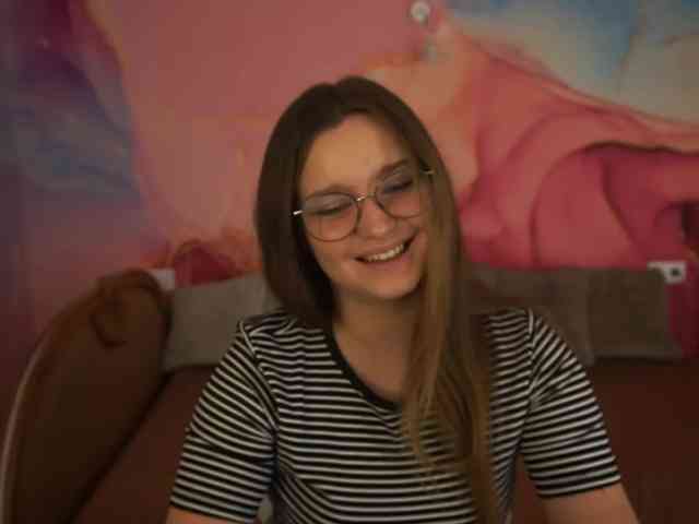MagikPeachh webcam