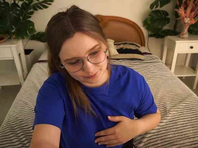 MagikPeachh webcam