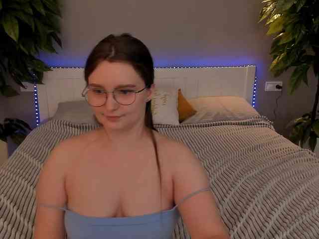MagikPeachh webcam
