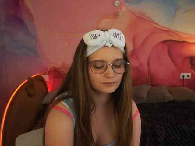 MagikPeachh webcam