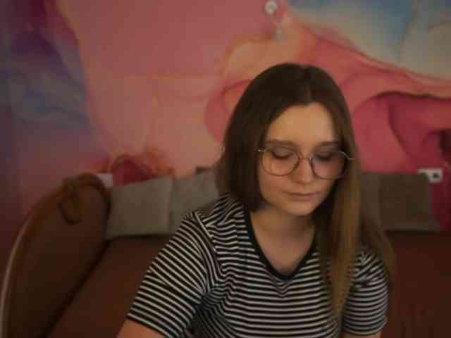 MagikPeachh webcam