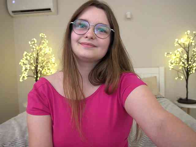 MagikPeachh webcam