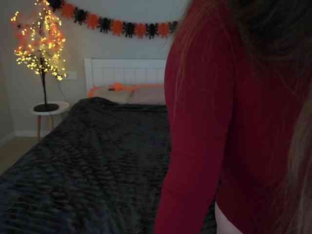 MagikPeachh webcam