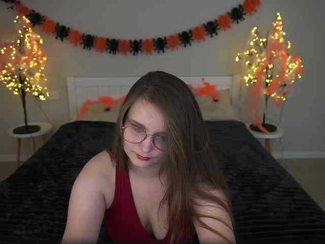 MagikPeachh webcam