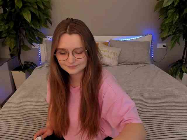 MagikPeachh webcam