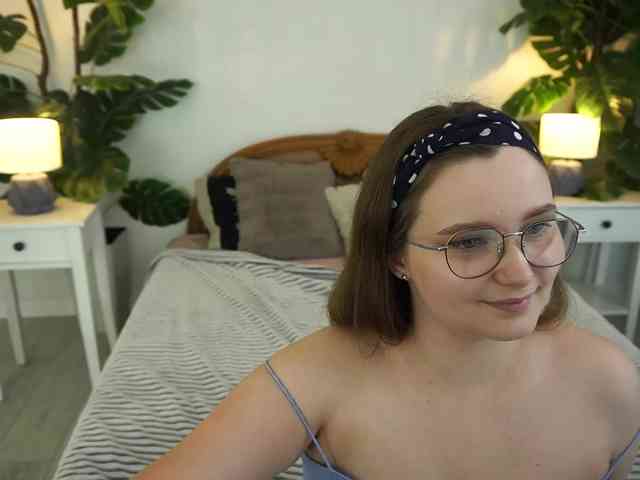 MagikPeachh webcam