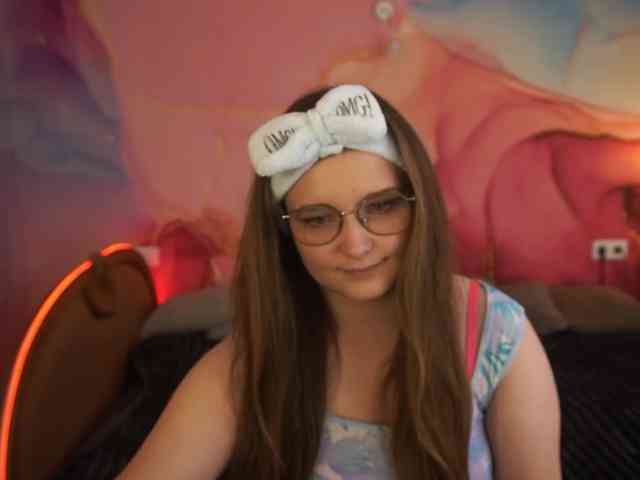 MagikPeachh webcam