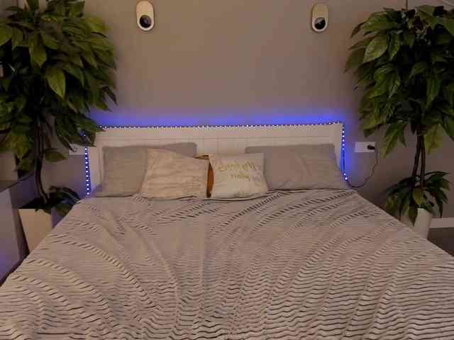 MagikPeachh webcam