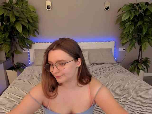 MagikPeachh webcam