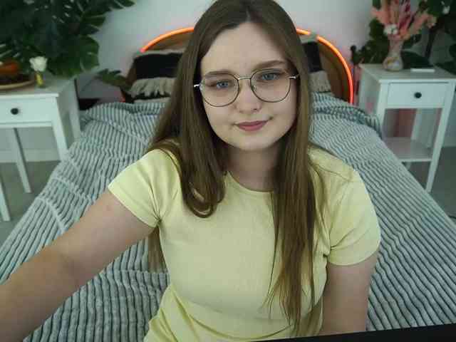 MagikPeachh webcam