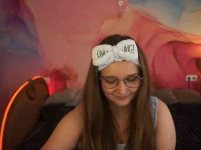 MagikPeachh webcam
