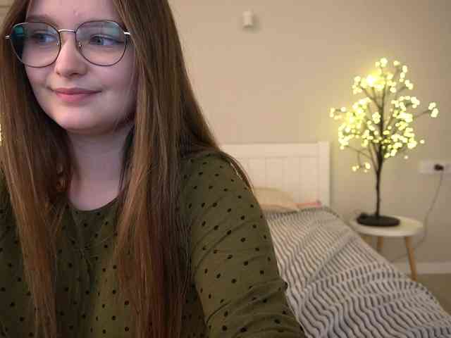 MagikPeachh webcam