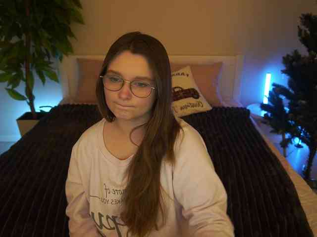 MagikPeachh MagikPeachh