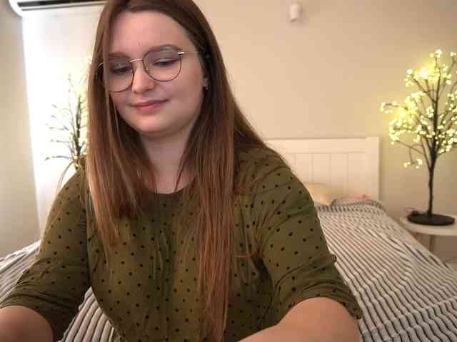 MagikPeachh webcam