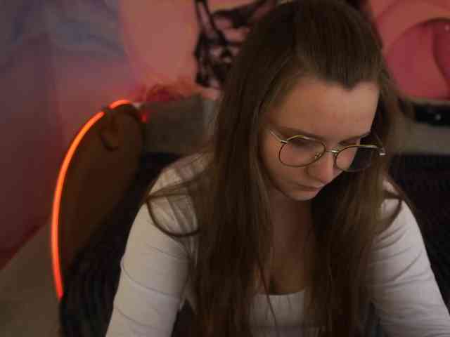 MagikPeachh webcam