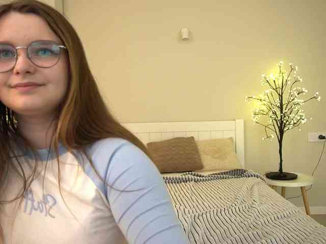 MagikPeachh webcam