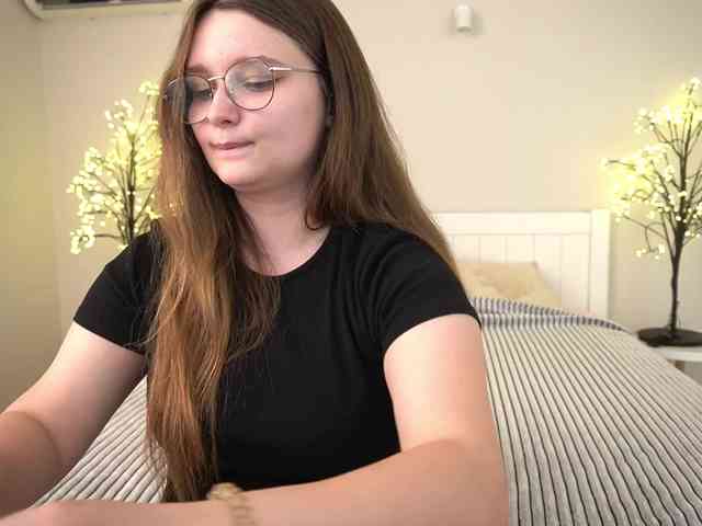 MagikPeachh webcam