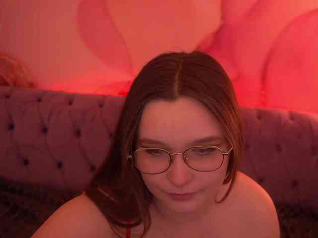 MagikPeachh MagikPeachh