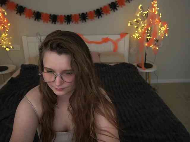 MagikPeachh webcam
