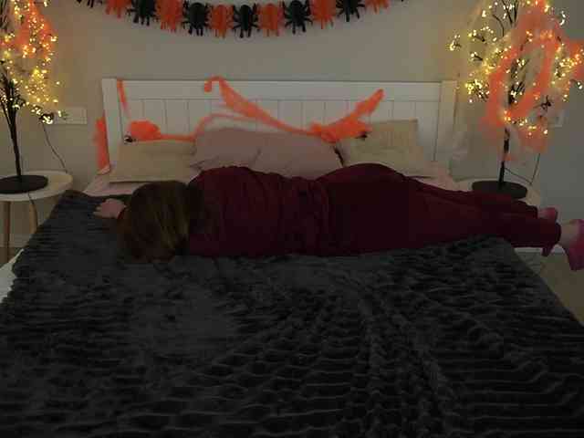 MagikPeachh webcam
