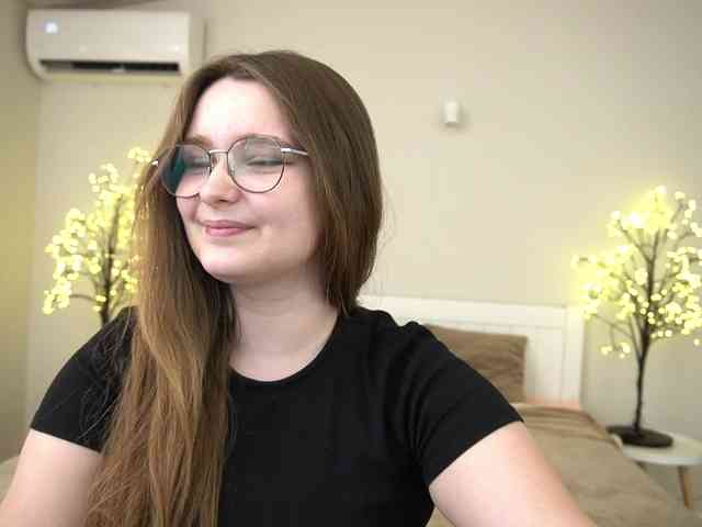 MagikPeachh webcam