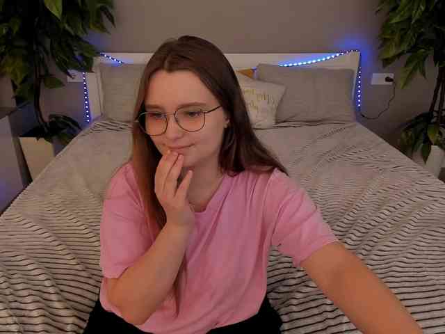 MagikPeachh webcam