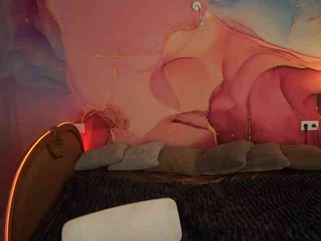 MagikPeachh webcam