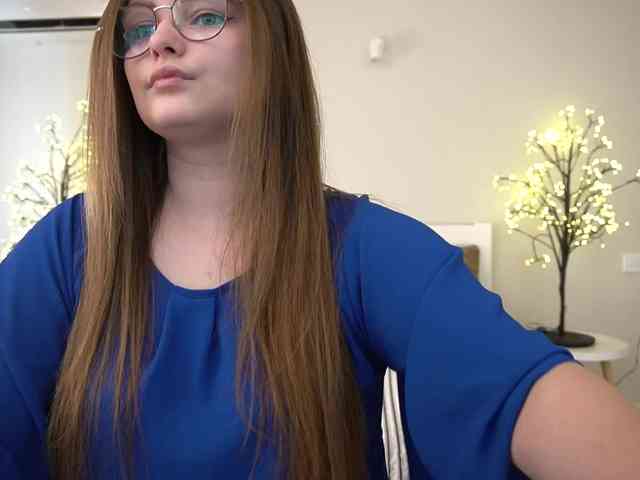 MagikPeachh webcam