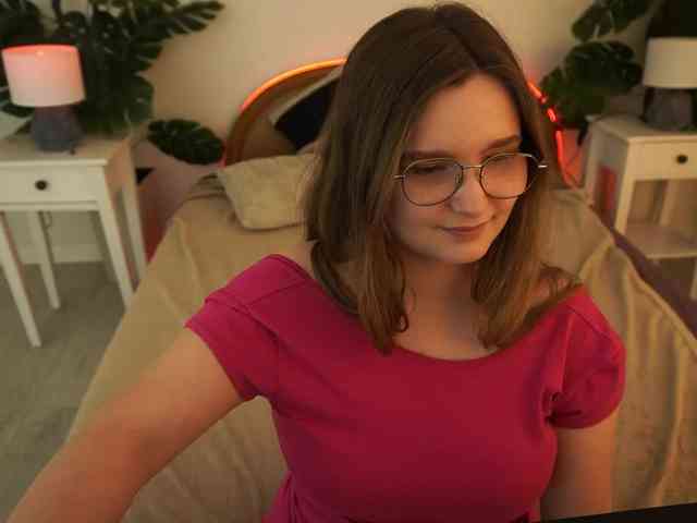 MagikPeachh webcam