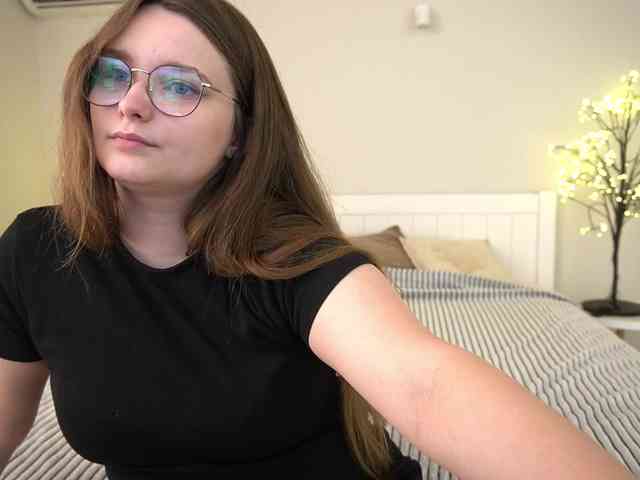 MagikPeachh webcam