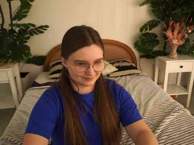 MagikPeachh webcam