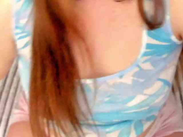 MagikPeachh webcam