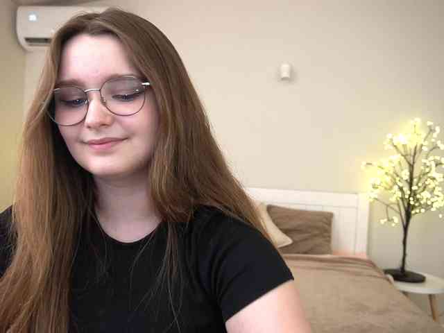 MagikPeachh webcam