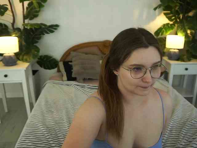 MagikPeachh webcam