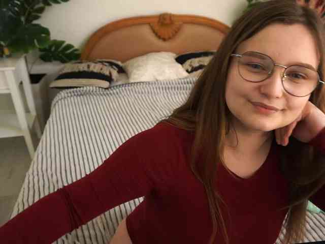 MagikPeachh webcam