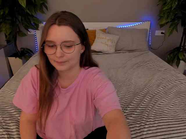 MagikPeachh webcam