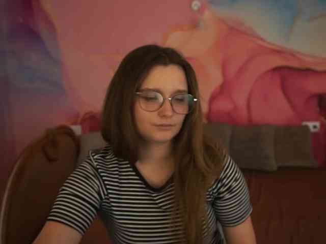 MagikPeachh webcam