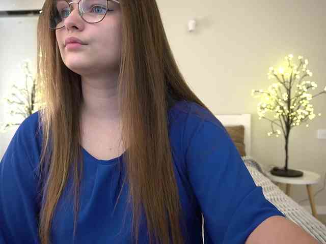 MagikPeachh webcam